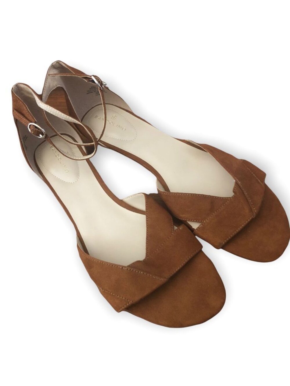 BANDOLINO Talia 2 Wedge Sandal Cognac Open Toe Buckle Closure 8.5